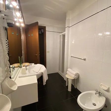 Hotel Garni 3*