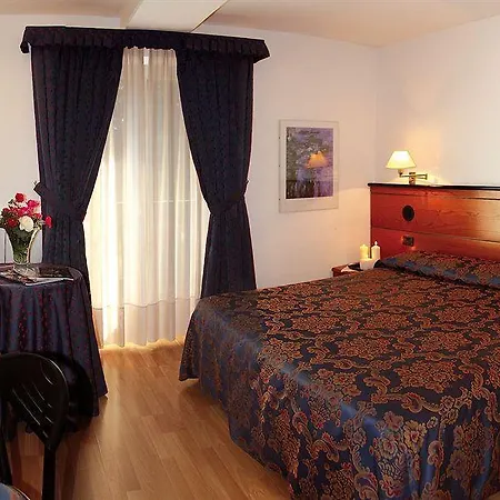 Garni Hotel 3*